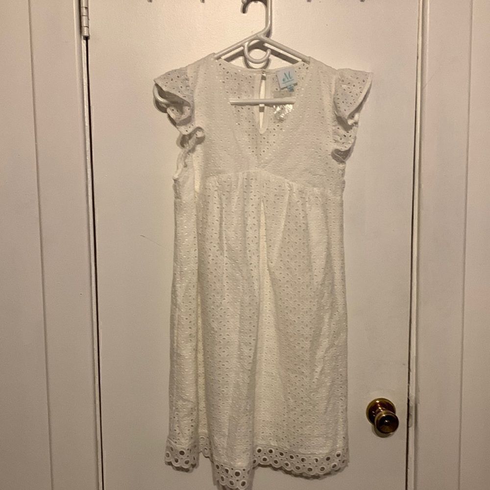 NWT Shop the mint white eyelet dress! Size S